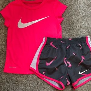 Nike outfit 4T